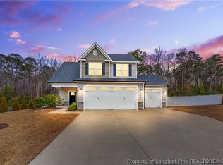 136 Edgefield Dr, Sanford, NC 27332