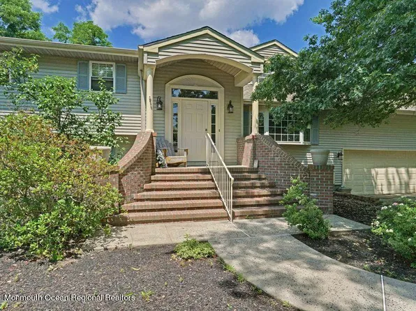 5 Arlene Dr, West Long Branch, NJ 07764