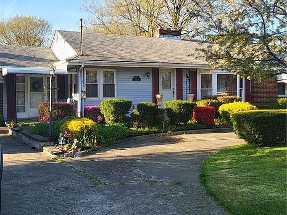 4th image of 731 Robinson Ave
