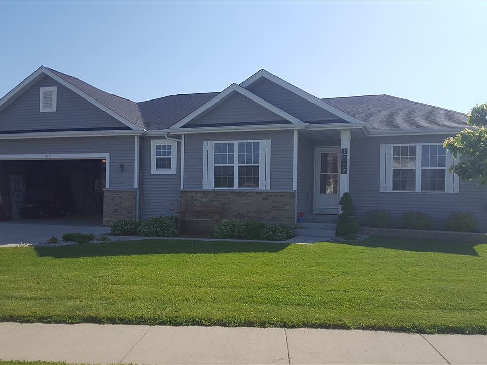1st image of 1117 Red Oak