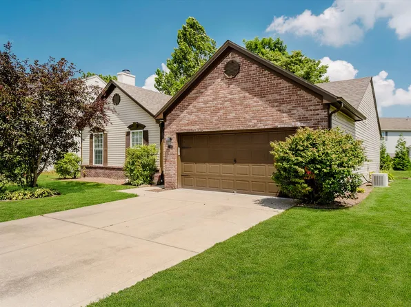 9413 N Bayfield Dr, McCordsville, IN 46055