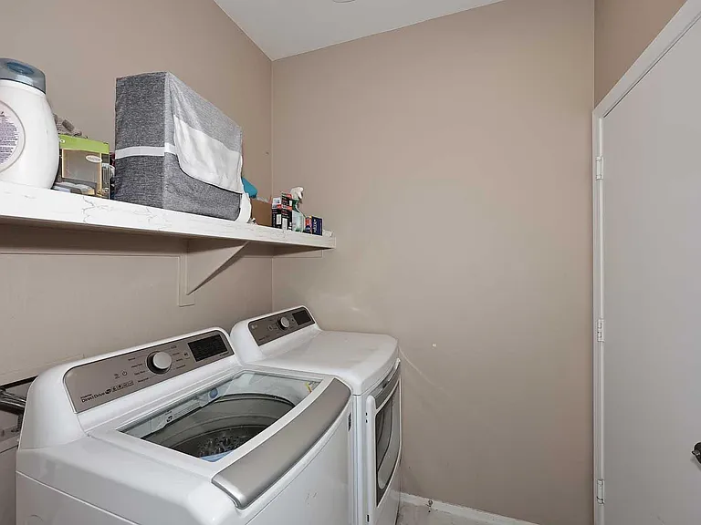 36950 W Mondragone Ln — Photo 27