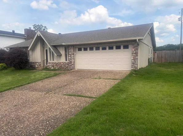 1115 Briar Creek Rd, Little Rock, AR 72211