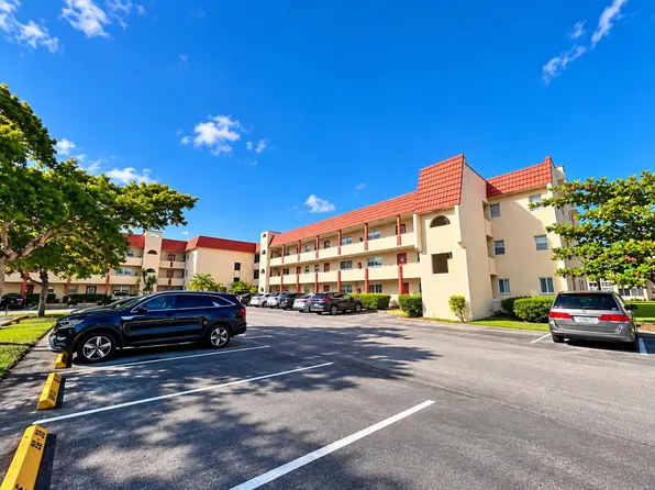 8040 N SUNRISE LAKES Drive N #106, Sunrise, FL 33322