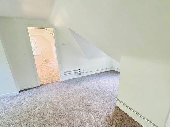 5th image of 2065 W 85th St #3