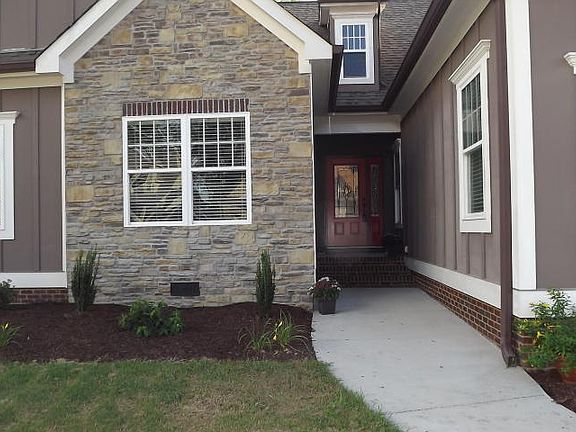 4th image of 8392 Glenshire Ln