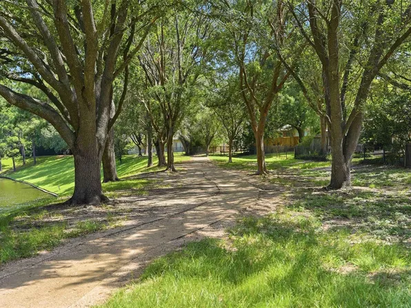 8603 Prelude Ct, Houston, TX 77040