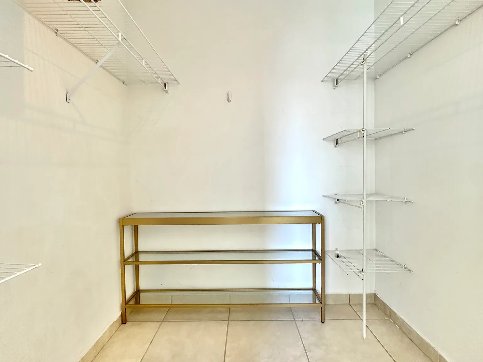 1 bed, 650 sqft, $2,600 — Photo 4