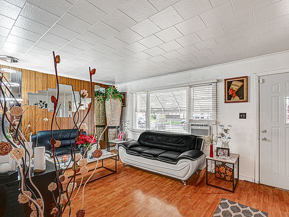 4th image of 14041 S Calhoun Ave