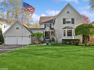 560 Elm St, Winnetka, IL 60093