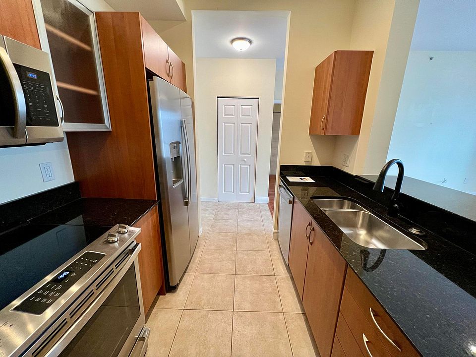 1st image of 233 S Federal Highway #Uph04