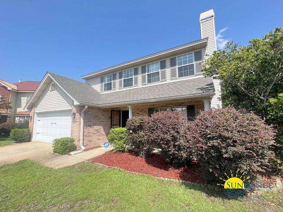 1st image of 453 Forest Glen Pl