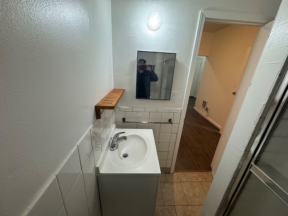 Unit Photo