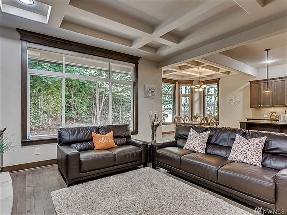 3rd image of 25922 SE 28th Pl