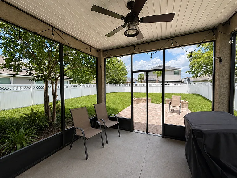 627 Drysdale Dr — Photo 13