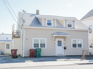 450 Lawrence St, Lowell, MA 01852