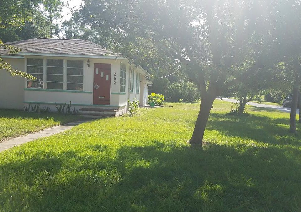 1st image of 262 S Seneca Blvd