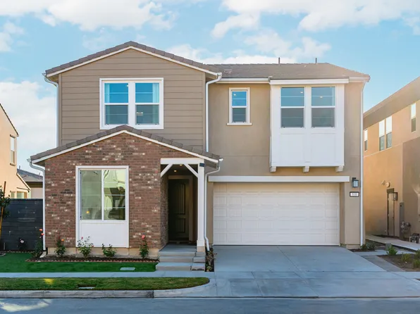 530 Leonard Dr, Rancho Mission Viejo, CA 92694