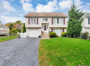 91 Beecher Ave, Shelton, CT 06484