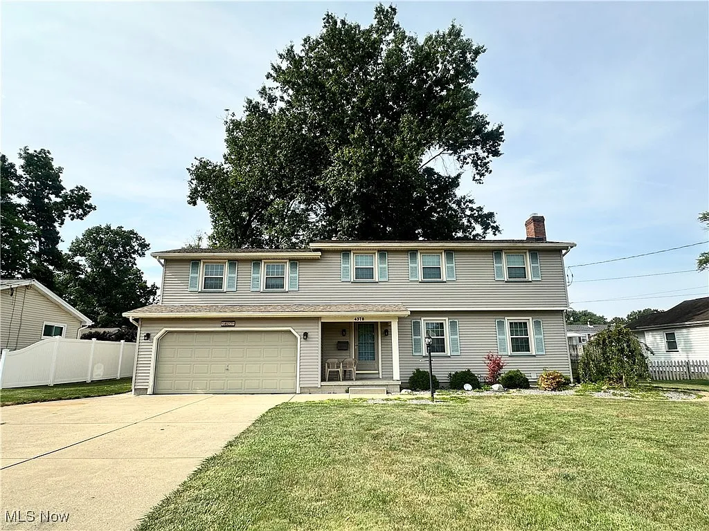4578 Deopham Green Dr photo 1