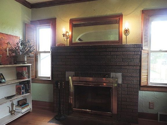 5th image of 1417 Plum St