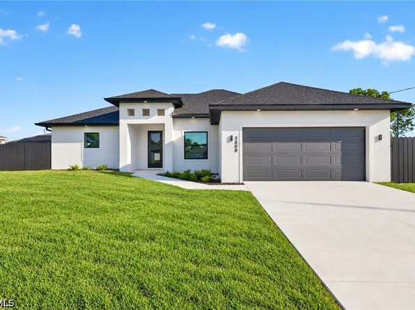 3808 21st St W, Lehigh Acres, FL 33971