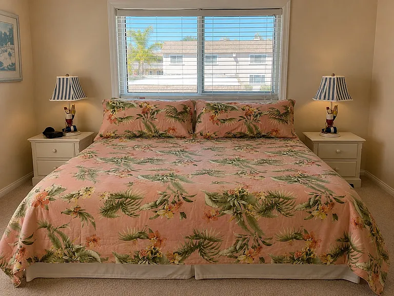 620 Flamingo Dr #201 — Photo 6