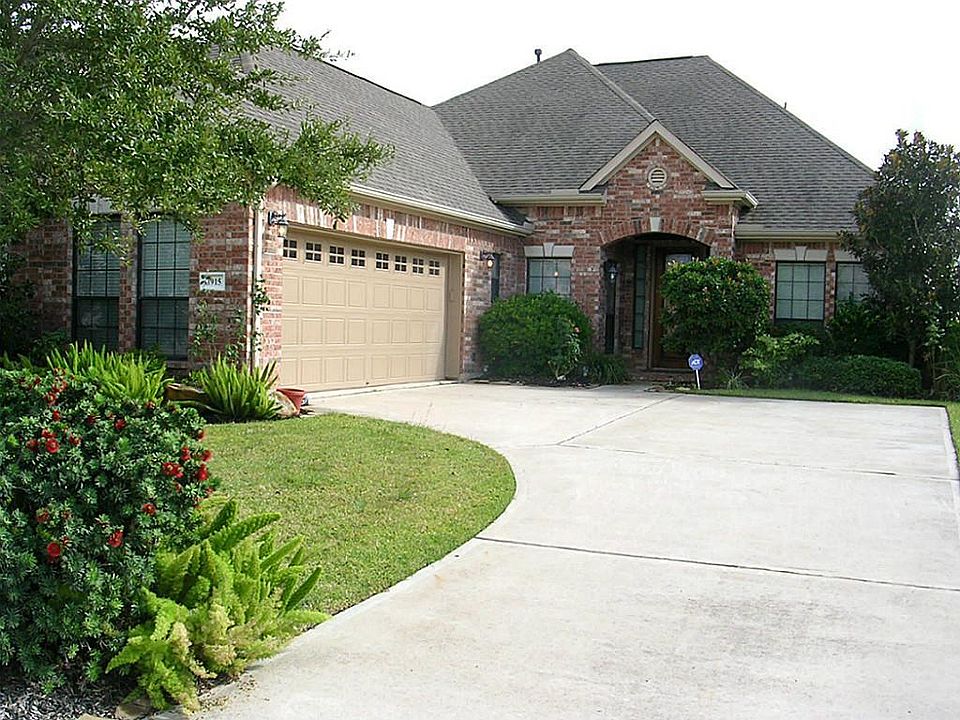 1st image of 1915 Edenfield Ln