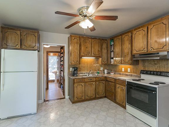 4th image of 328 Archwood Dr