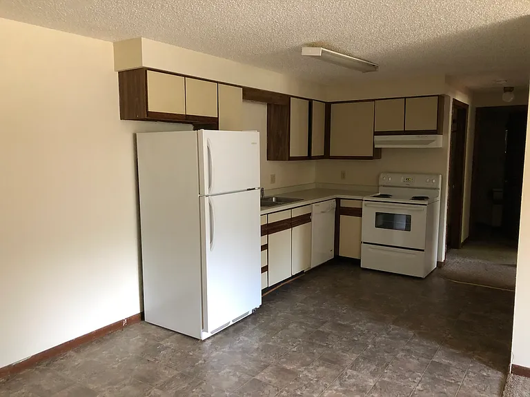 2908 Birch St #5 — Photo 6