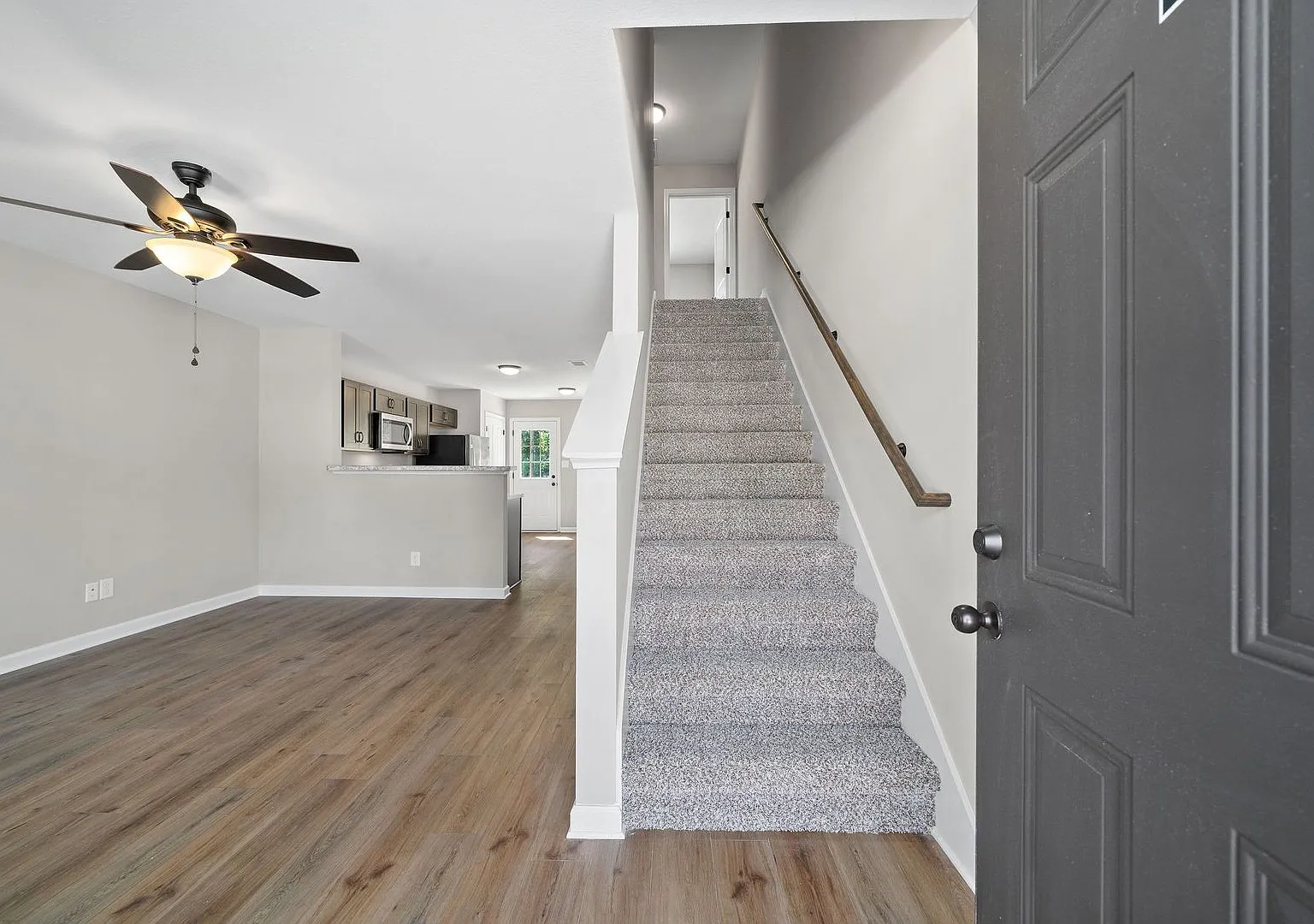 259 Smithson Lane — Photo 4