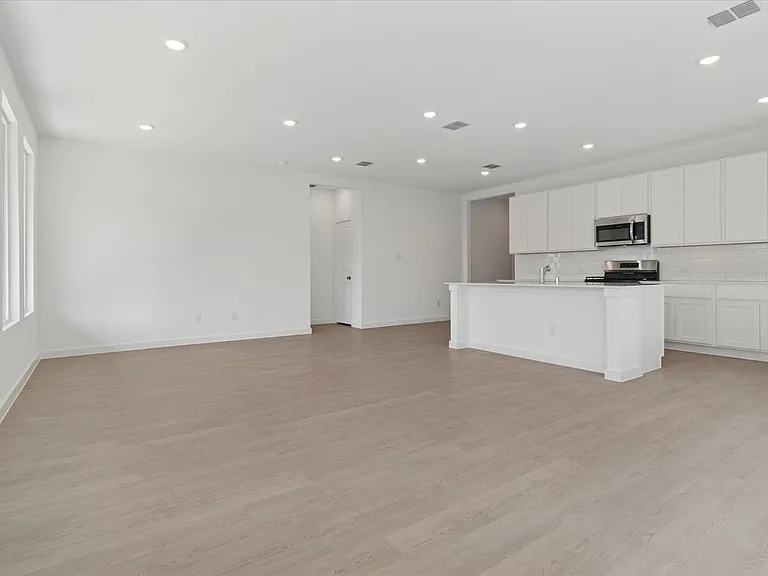 1805 Alpine Larch Ln — Photo 8