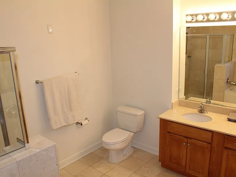 450 E Waterside Dr #411 — Photo 9