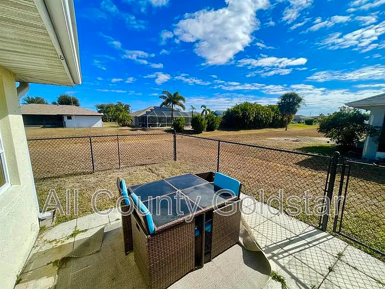 285 Mark Twain Ln — Photo 16