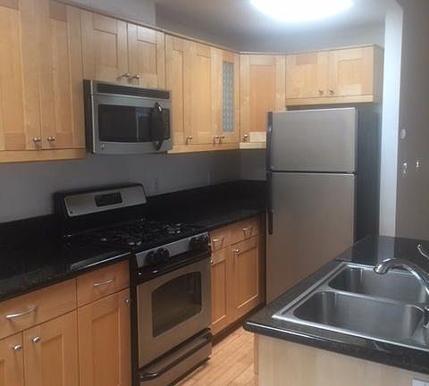3rd image of 4233 E 5th St #B