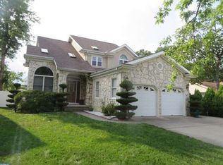 105 Progress St, Riverside, NJ 08075