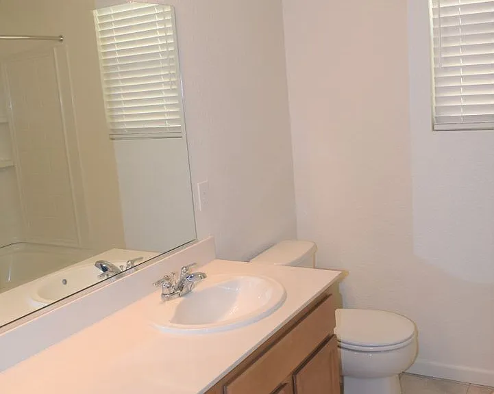 60 Molveno Dr — Photo 12