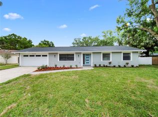 11315 Carrollwood Estates Dr, Tampa, FL 33618