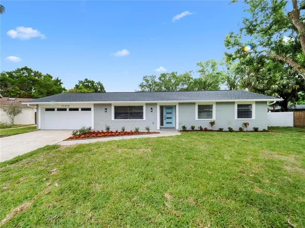 11315 Carrollwood Estates Dr, Tampa, FL 33618