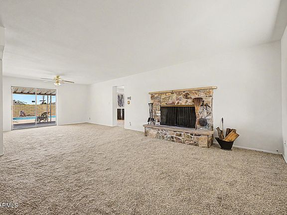 4th image of 9438 N 16TH Place