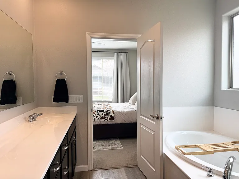 11904 Badger Mountain Trl NW — Photo 11
