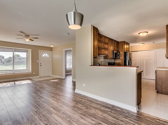 5th image of 4491 Provincetown Dr
