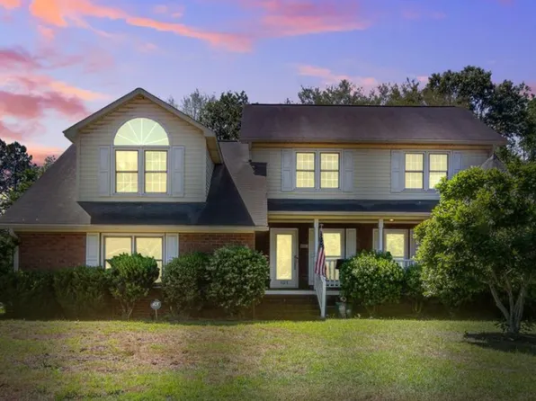 101 N Warwick Trce, Goose Creek, SC 29445