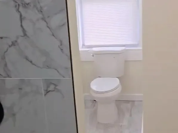 1412 Washburn St, Scranton, PA 18504