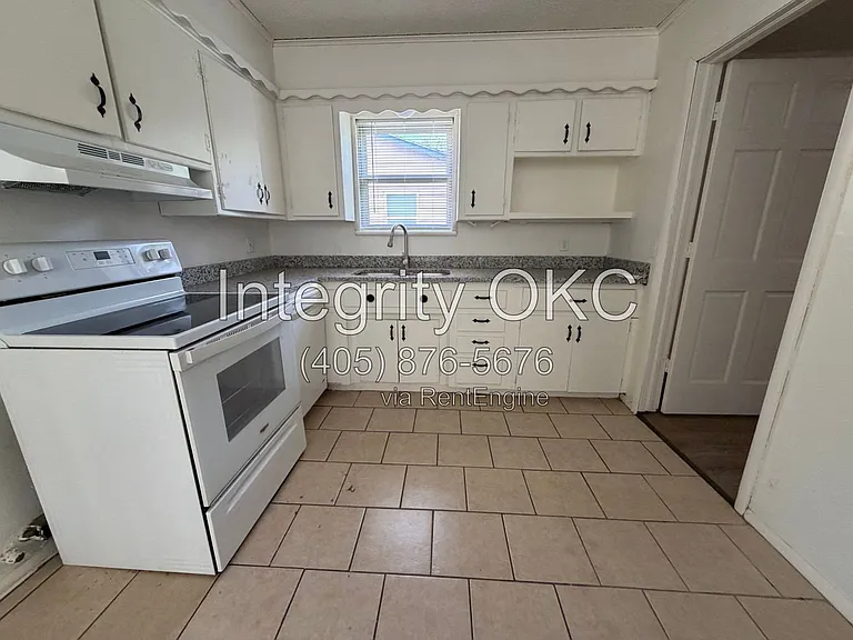 3506 N Peniel Ave — Photo 5