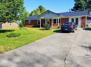 109 Oak Ave, Somerset, KY 42501