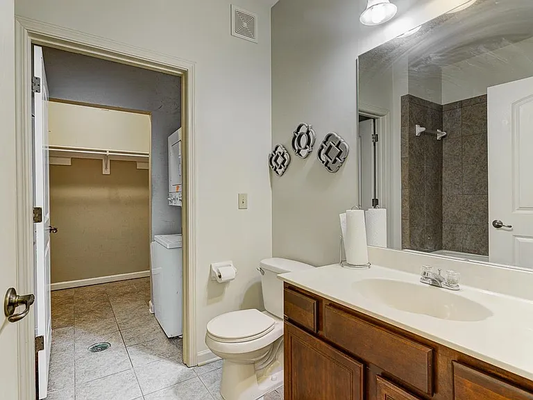 731 Litty Ct #105 — Photo 11