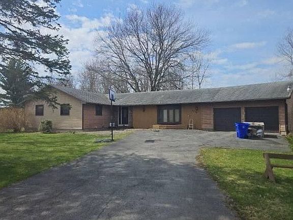 5th image of 3126 Gaines Rd