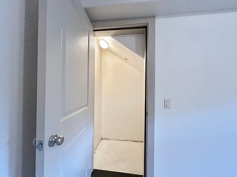 Edy Road Townhomes — Photo 7