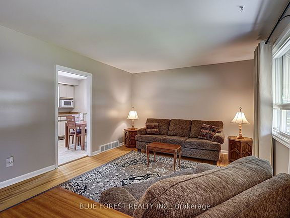 5th image of 123 Aponi Cres